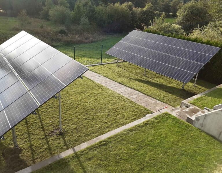 Saulės elektrinė ant žemės