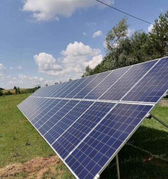 Elektrinė ant žemės