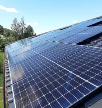 Elektrinė ant žemės